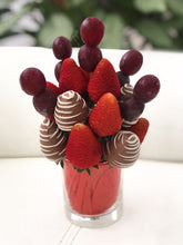 Cargar imagen en el visor de la galería, Arreglo de Frutas y Chocolates