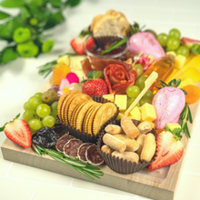 Cargar imagen en el visor de la galería, Cita Rosa en tabla