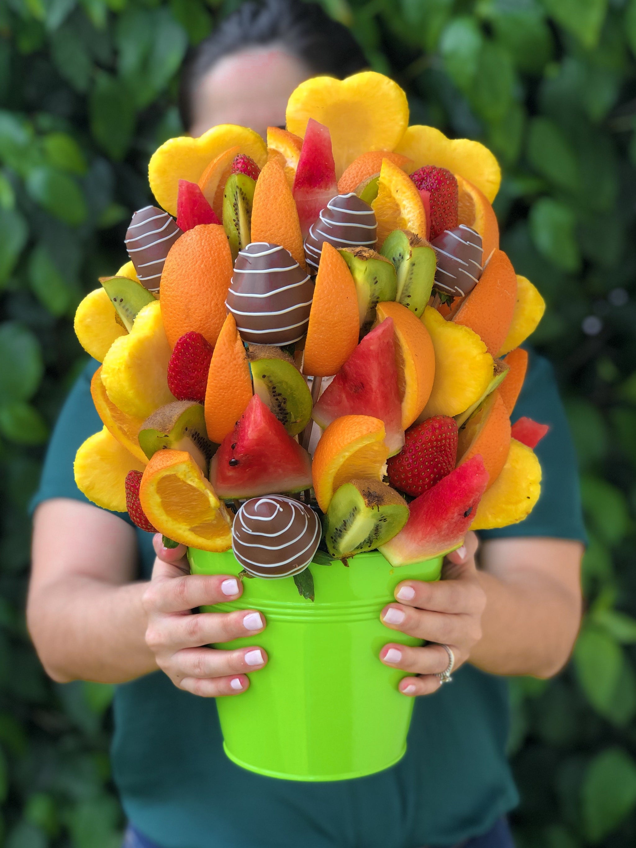 Arreglos de Frutas y Chocolates - Arreglos Frutales Comestibles Panama –  Dolce Flowers Panama Pty, image size:2048x2730